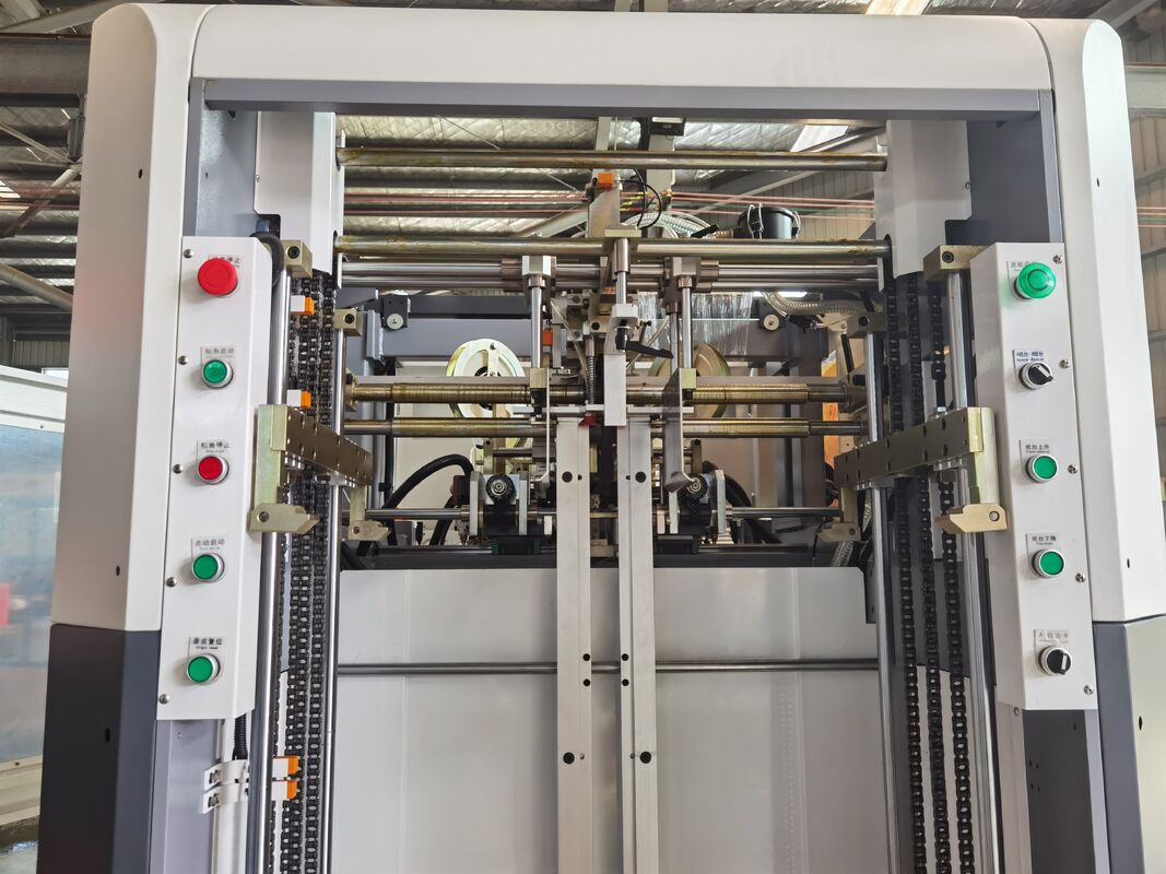 آلة تطبيق تقوية الزوايا المؤتمتة بالكامل 85 قطعة/دقيقة آلة لصق الزوايا