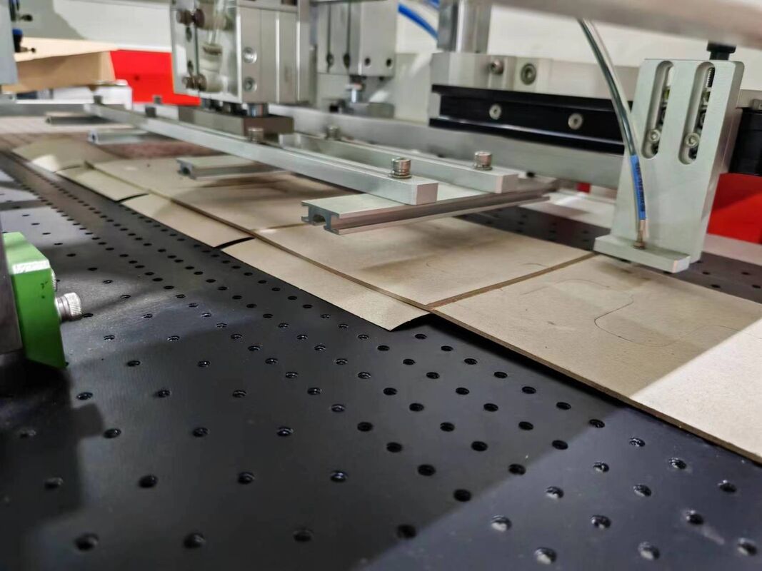 الذكية عالية السرعة نظام تصنيع صناديق الدرع-أسلوب 20-30pcs/min مناسبة لصناديق النبيذ صناديق الأنابيب