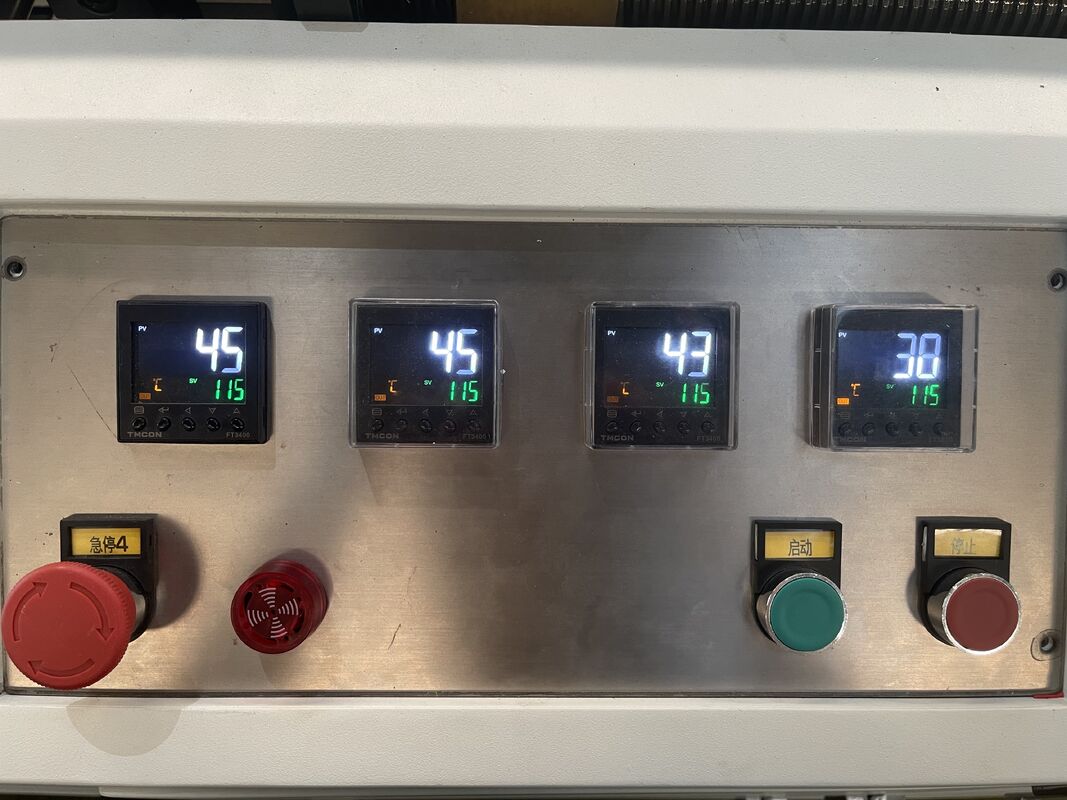 آلة طابع 3D الذهبية الآلية للورق الساخن للورق الكامل ، طابع الألوان