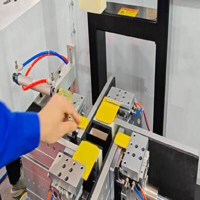 آلة وضع الصندوق المزدوجة الأوتوماتيكية لصندوق الهاتف ، صندوق الهدايا ، صانع العلبة